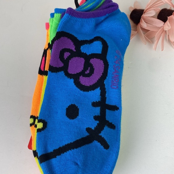 Hello Kitty no show socks set of 5 NEW Cute neon colors with Hello Kitty faces - Picture 11 of 14